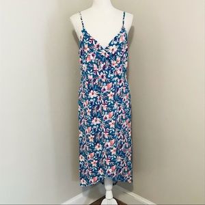 Simply Styled Tropical Dress